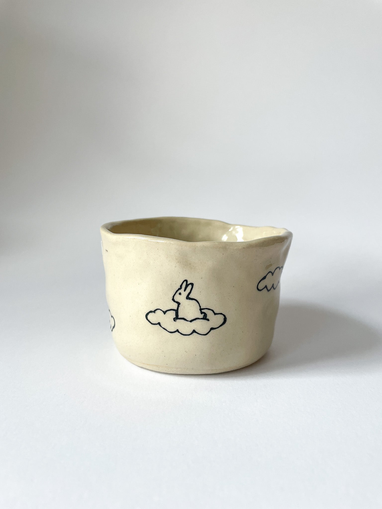 Cloud bunnies mug